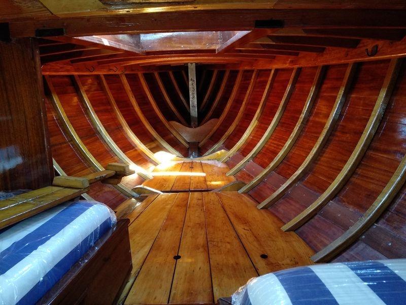 Drewniany podkład jachtu